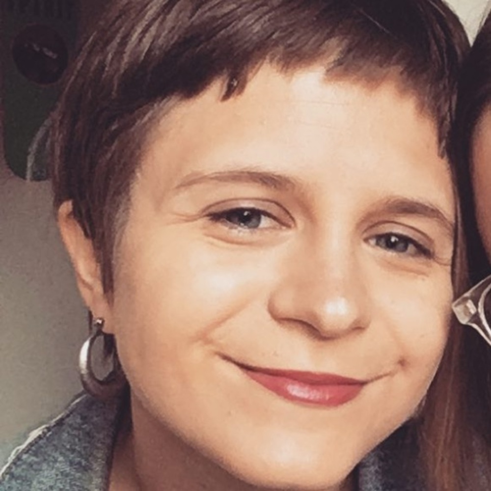 Meet your Posher, Gabi